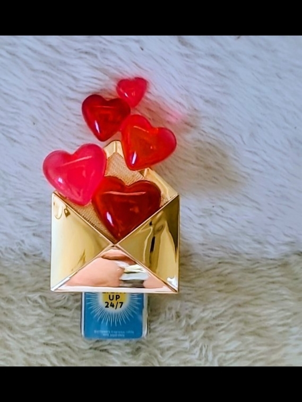 Bath & Body Works Wallflower Plug &  Nightlight VALENTINE DAY LOVE LETTER Hearts